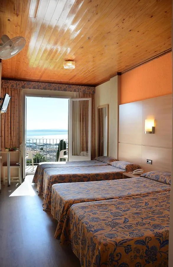 **  Hotel Grecs Rosas Spanien